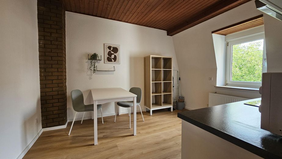 Moderno appartamento arredato di 2 locali a Fürth - PREZZO TUTTO INCLUSO – Küche