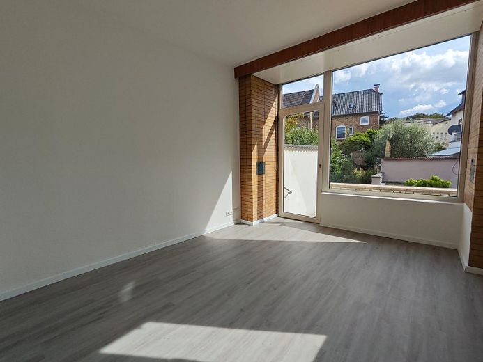 Erstbezug nach umfassender Renovierung: Großzügige 4-Zimmer-Maisonette in Mainz-Mombach – Foto 5