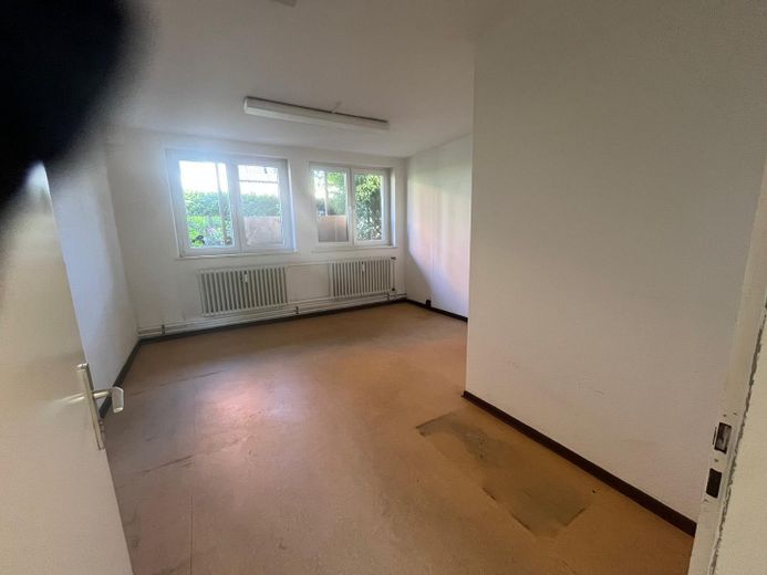 Local professionnel & commercial à Neustadt am Rübenberge – Photo 4