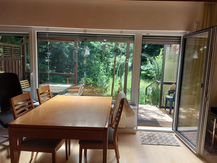 Abkühlung im Grünen: Traumhaftes Waldgrundstück & Wohlfühloase (Wochenendhaus/Freizeitgrundstück) – Foto 3