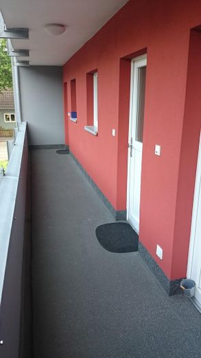 Helle 1-Zimmer-Wohnung mit Balkon zur Kapitalanlage – Laubengang