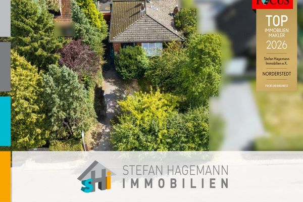 Plot of land in Hamburg Schnelsen with existing building
FROM A SLEEPING BEAUTY SLUMBER INTO THE FUTURE