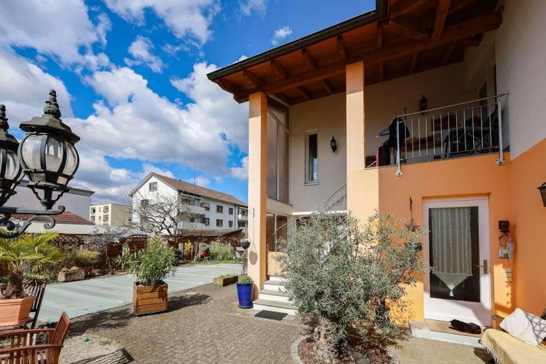 Aussenansicht Hauseingang