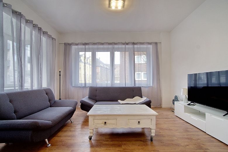 Helle, modern möblierte Wohnung in attraktiver Citylage von Herten, PKW-Stellplatz möglich – 7c013f6d03e5df8293cf3d23365f4d9f249fe0bd.jpg