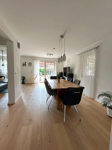 Moderne Doppelhaushälfte mit Top-Ausstattung in Sauerlach – Ihr neues Zuhause wartet! – Foto 1