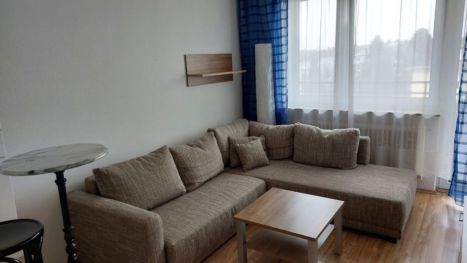 Nettes Appartement in Giesing provisionsfrei – Ausziehsofa