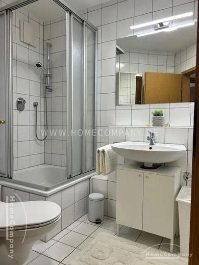 26133 HomeCompany Dresden Möbliert/Furnished 2-Zimmer Apartment mit Balkon Nähe Elbepark! max. 2 Personen – 58b1f5fff5515f26d65cc47c238dacd2b5ecfd05.jpg