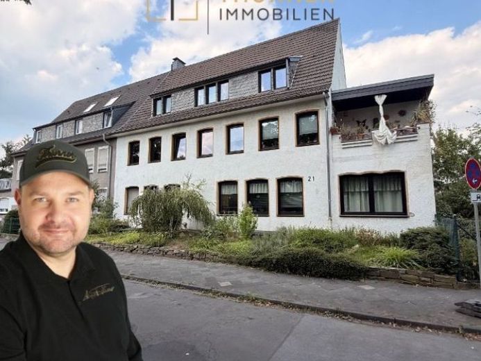 3.000 €/m² से कम में ड्यूसेलडोर्फ – बाहरी क्षेत्र सहित खाली 2-कमरों वाला Eigentumswohnung – फोटो 1