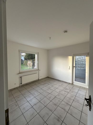 2. Schlafzimmer_1 + Loggia