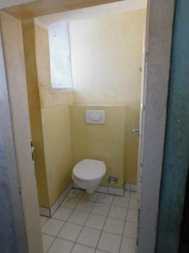 Mehring a.d. Mosel - Handwerker aufgepasst - zentral gelegenes Doppelhaus/Reiheneckhaus mit Ausbaupotential – SB16 Toilette EG
