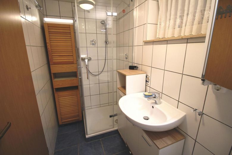 Duschbad KG
