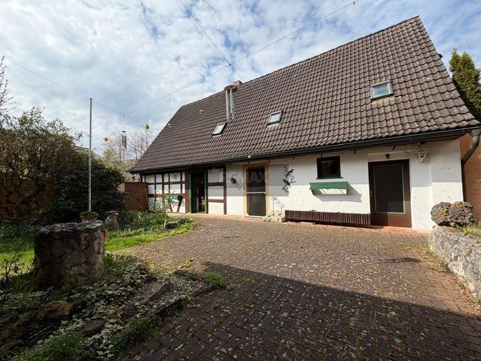 Charmantes Fachwerkhaus mit Geschichte in Strullendorf/Mistendorf – Bild 4