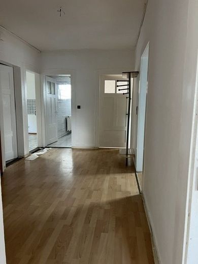 4 Zi. Whg.im 3 Fam.Haus mit Gartennutzung zur Miete im EG. in Giengen a.d.Brenz – WHG0240_Flur