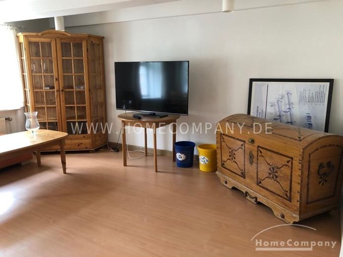 Bellissimo appartamento di 5 locali, arredato, ottime dotazioni. Cortile interno utilizzabile. – b4bc53d66ec2e1763484021a62d7c80bd0da1d9e.jpg