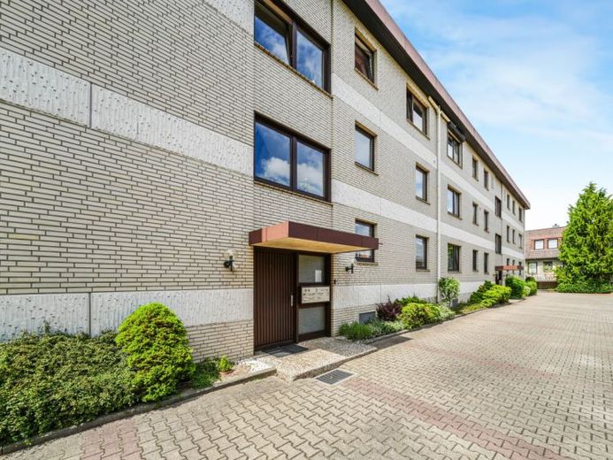 Ampio appartamento di 3 locali in un'ottima posizione a Lüneburg Oedeme – Foto 1