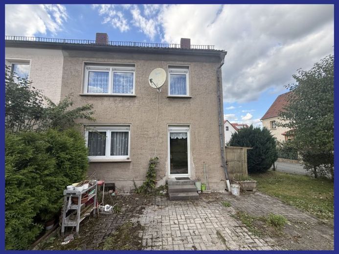 Reihenendhaus in Oppurg – Foto 1