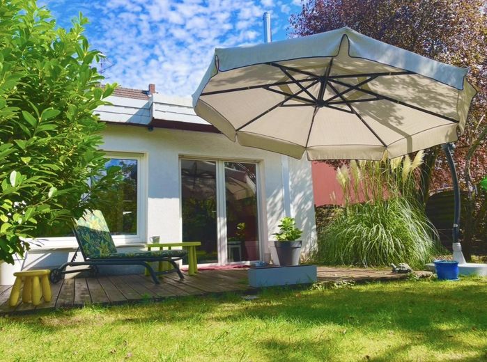 Bungalow
