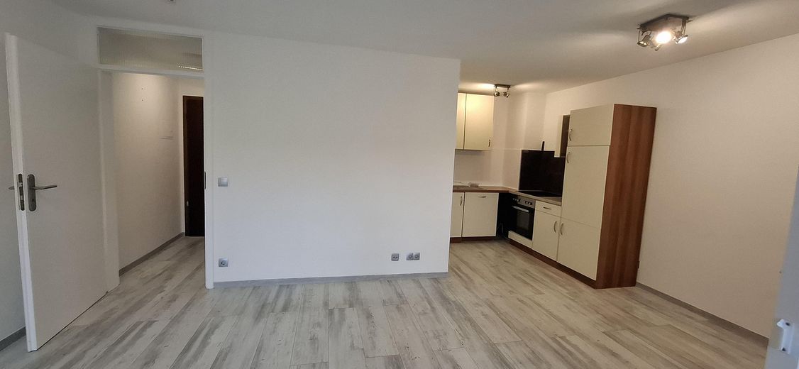 1-Zimmer-Wohnung mit Einbauküche und Balkon, Worms, ruhige Lage, Fahrstuhl – Foto 18
