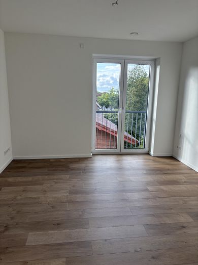 Exklusive 4-Zimmer-Wohnung mit großem Balkon – Foto 11