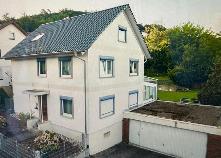 Hausansicht Straßenseite