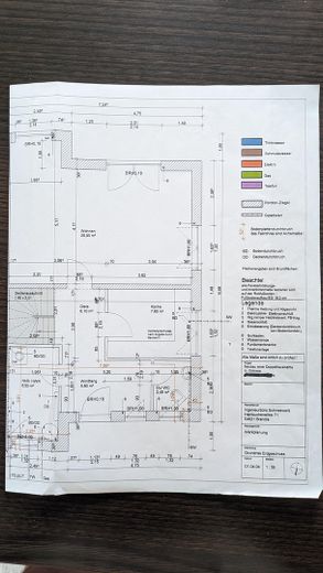 Ihr neues Zuhause, top gepflegte DHH mit Garten, Natur-Teich, Garagen und Stellplatz – Grundriss EG
