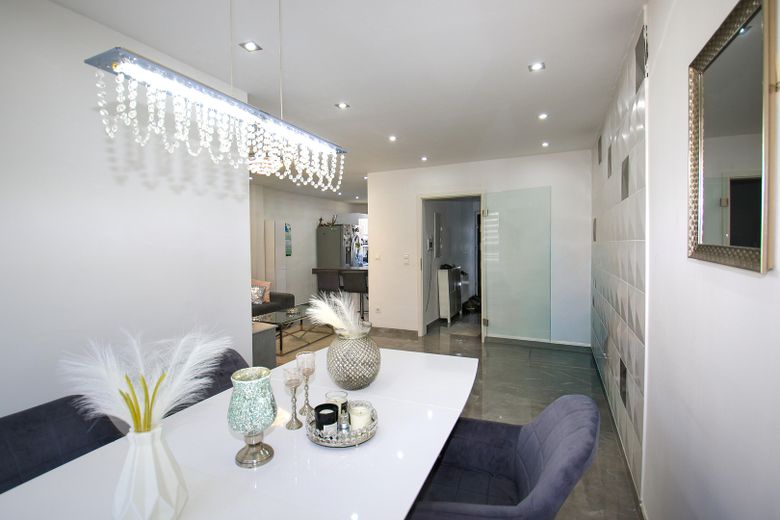 Wohnzimmer/Essbereich