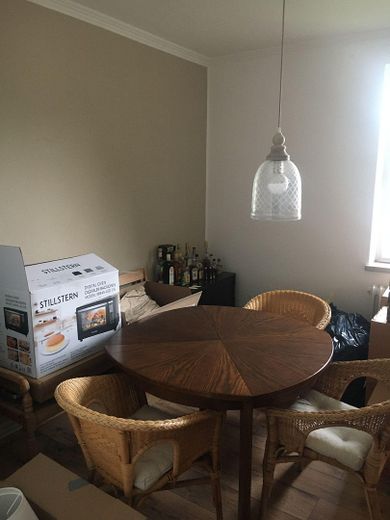 Mieszkanie dwupoziomowe 85 m² w pobliżu kampusu, bezpośrednio przy Ringgleis + 55 m² zaadaptowanej powierzchni użytkowej na poddaszu – Schlafen 2: