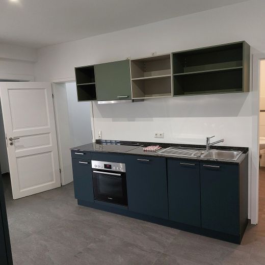 Küche (Kochen, Spülen)