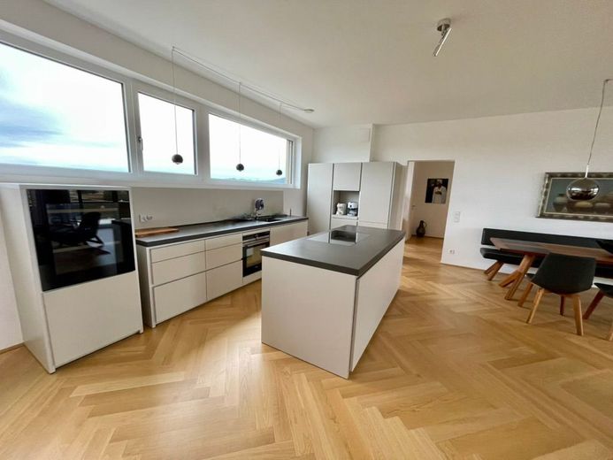 Tolle 3 Zimmer Wohnung vor den Toren Salzburgs – Küche