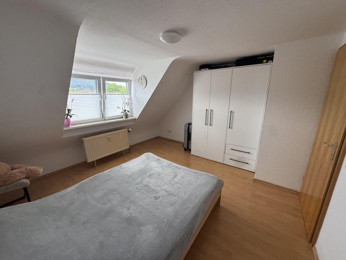 3-Zimmer DG-Wohnung inklusive Stellplatz & EBK - provisionsfrei – Foto 9