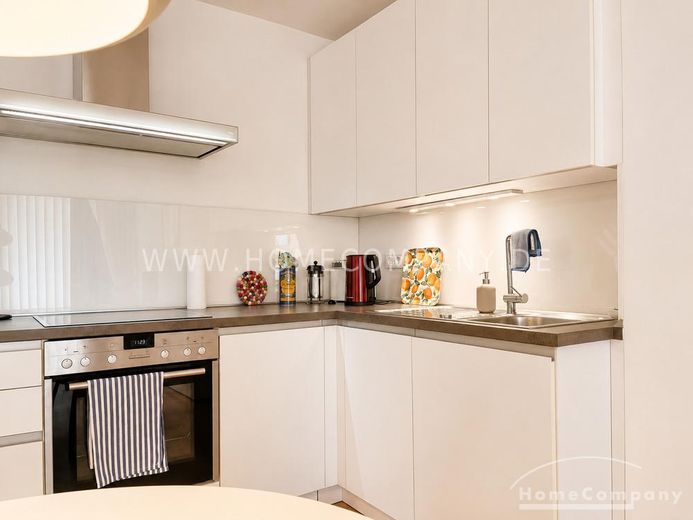 Hochwertig möblierte 2-Zimmer-Wohnung mit Balkon – b87d4a3bb10d5214e8edec36eb5b4711025c962e.jpg