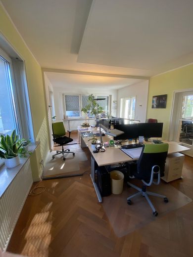 Attraktives Büro in zentraler Lage von Darmstadt – mit Terrasse & Parkplätzen – Zimmer 1