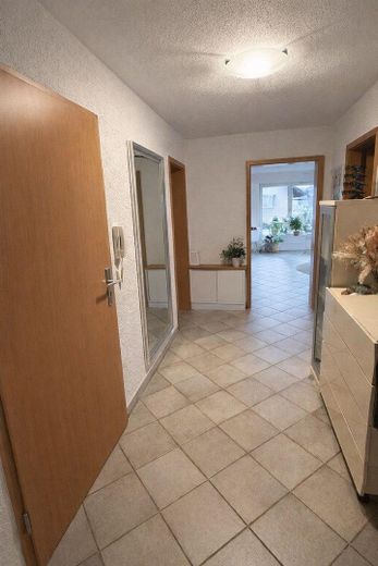 Traumhafte 4-Zimmer-Eigentumswohnung mit XXL-Südterrasse, Kamin und unverbaubarem Panoramablick – Foto 10