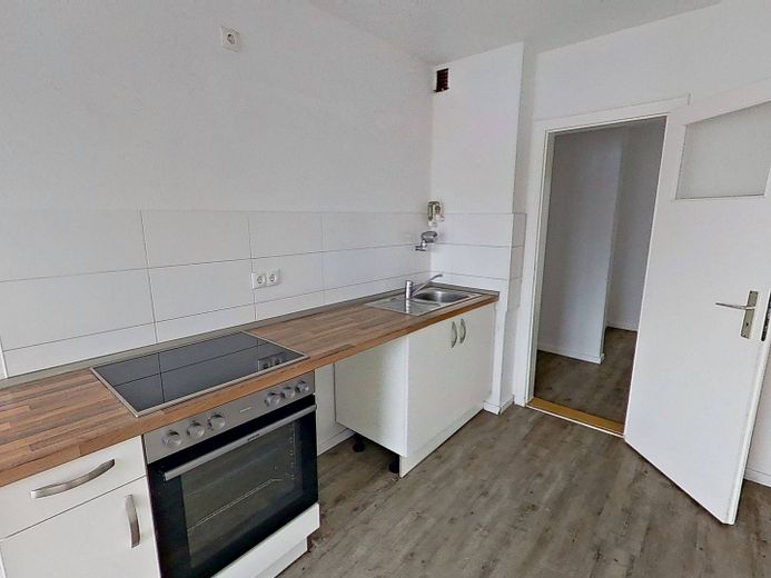 Perfetto per una coppia: appartamento con 3 locali, BALCONE e CUCINA ARREDATA – Ansicht II: Küche