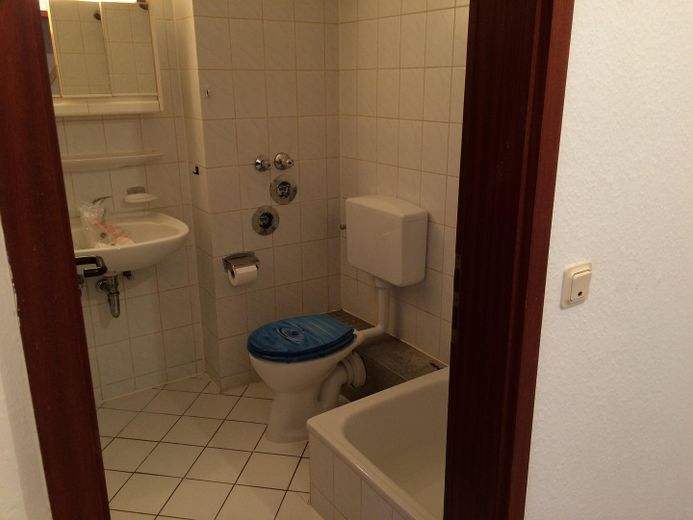 1 locale con cucina, bagno e balcone a Bad Kreuznach – Bad