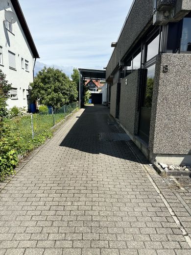 Gewerbefläche (Produktion; Büro; Lager) ab 190 qm- 1007 qm – Zufahrt 