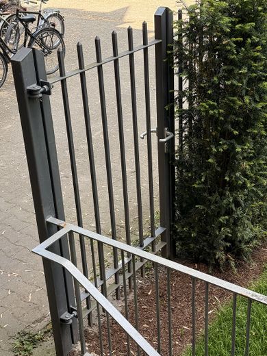 Luxuswohnung ,Hochparterre, mitten im Kreuzviertel – Handgeschmiedet