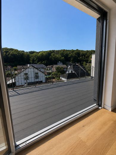 Casa pareada KFW 40 en Lohmar-Donrath - Obra nueva con jardín y 5 habitaciones – Dachterrasse DG Haus 4 Visu
