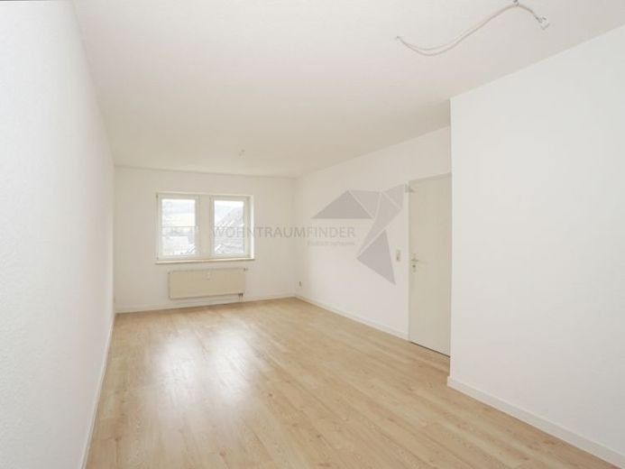 Great 2-room apartment with balcony in Burkhardtsdorf – Foto 1