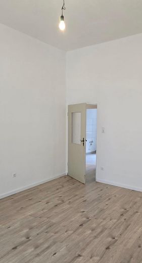 Erstbezug nach Sanierung! Zentrale 3-Zimmerwohnung – Foto 5
