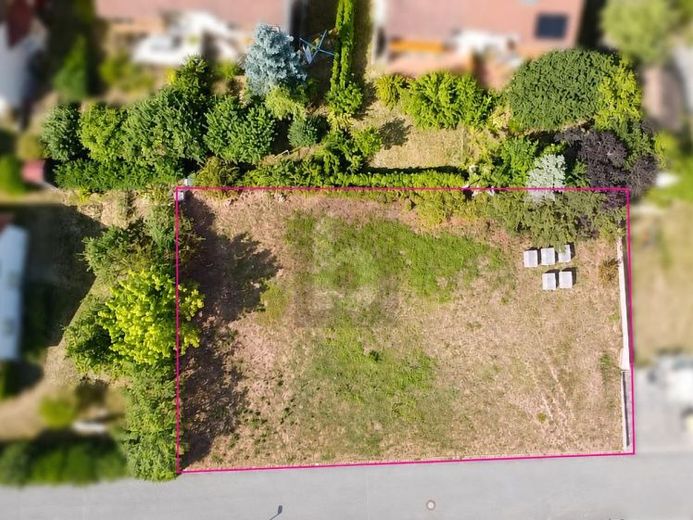 HIER BEGINNT IHR WOHNTRAUM IN TRAUMLAGE – Foto 1