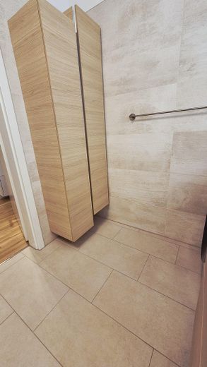 Eintritt vom Flur zum Bad