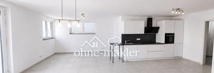 Moderne 2-Zimmer-Wohnung mit EBK und Stellplatz