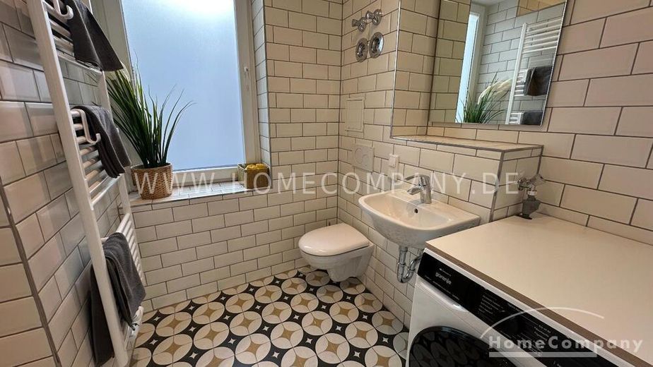 Offenbach 8072718 – Offenbach şehir merkezine yakın şık döşenmiş 1 odalı daire – b0ae02411784c223fffd916314a5205dbc8df1d6.jpg