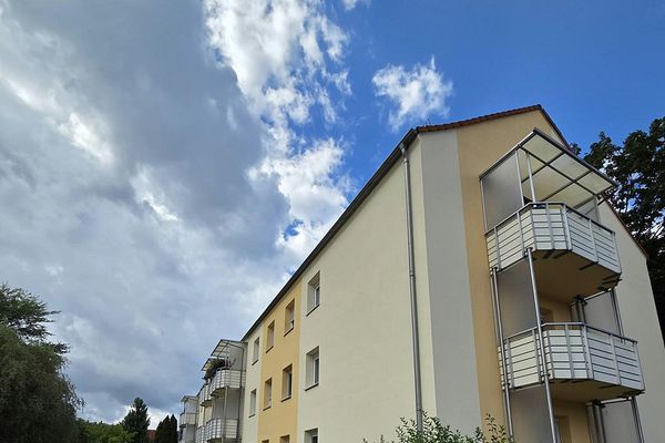 Amplio apartamento de 4 habitaciones en una zona tranquila