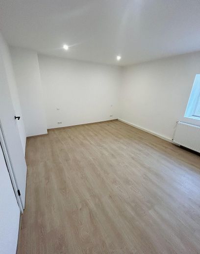3-Raum DG-Wohnung mit neuer Einkauküche in Meerane - Erstbezug hochwertig saniert – Schlafzimmer 1