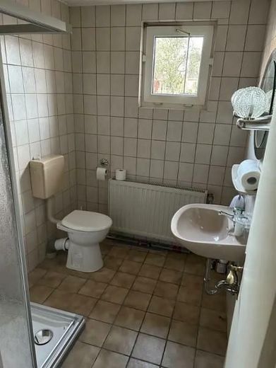 6 EG Einliegerwohnung Bad