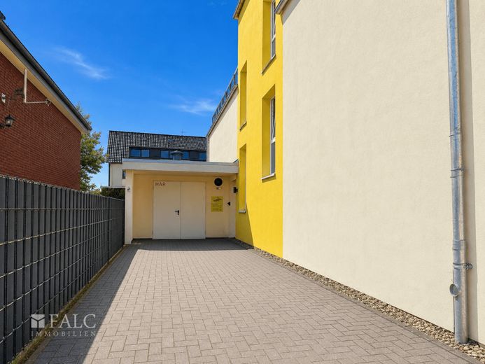 Barrierefrei wohnen mit Sicherheit - Moderne 2 Zimmerwohnung mit Aufzug, Balkon und Pflegeangebot – Eingangsbereich links