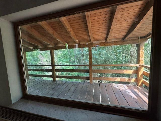 Lohmar-Rösrath-Einfamilienhaus für Individualisten Wald bis ans Haus, bezugsfrei – Blick auf dem Balkon