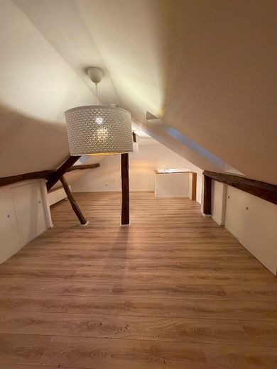 Denkmalgeschütztes Einfamilienhaus mit historischem Charme in Aachen Brand – Dachgeschoss Ansicht 2